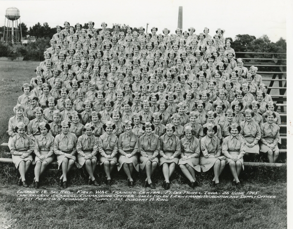 1945,Fort Des Moines,Company 18,3rd Regiment,1st WAC Training Center