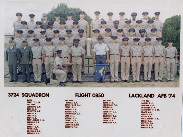 1974,LacklandAFB,Squadron 3724, Flight 0850