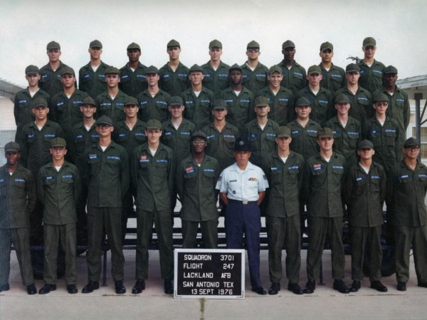 1976,LacklandAFB,Squadron 3701, Flight 247