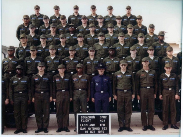 1976,LacklandAFB,Squadron 3702, Flight 404