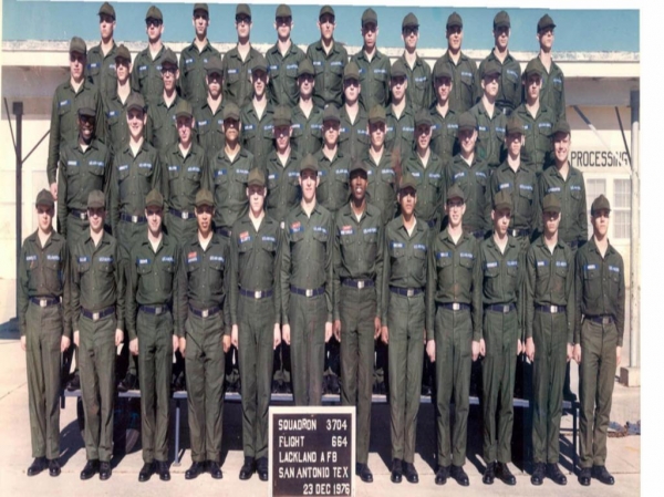 1976,LacklandAFB,Squadron 3704, Flight 664