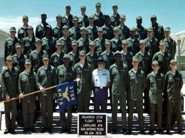 1976,LacklandAFB,Squadron 3706, Flight 594