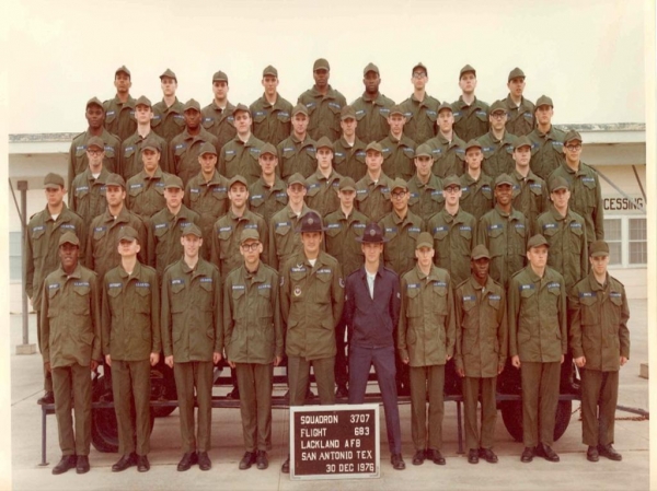 1976,LacklandAFB,Squadron 3707, Flight 683