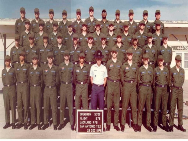 1976,LacklandAFB,Squadron 3708, Flight 676