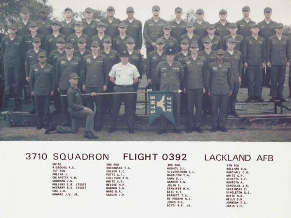 1976,LacklandAFB,Squadron 3710, Flight 0392