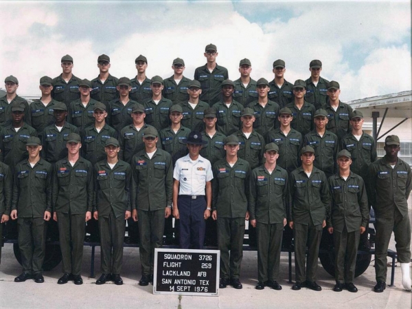 1976,LacklandAFB,Squadron 3726, Flight 259