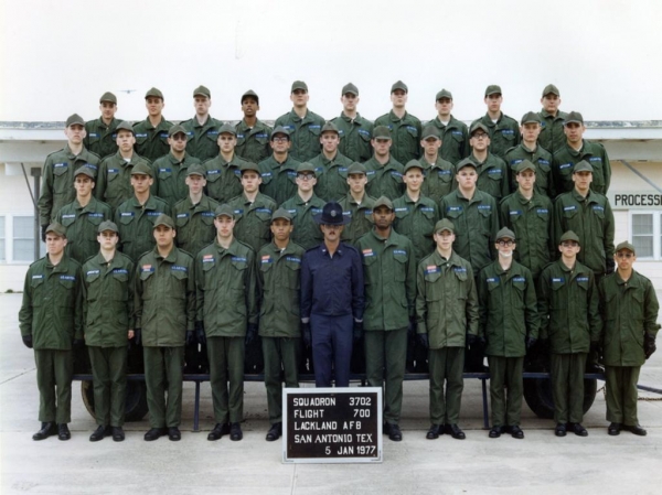 1977,LacklandAFB,Squadron 3702, Flight 700
