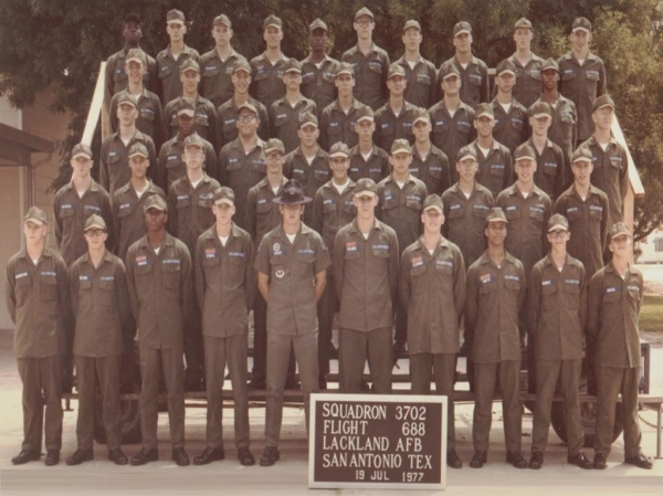 1977,LacklandAFB,Squadron 3702, Flight 688