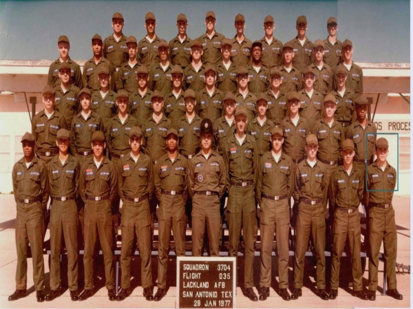 1977,LacklandAFB,Squadron 3704, Flight 035