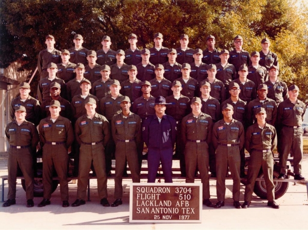 1977,LacklandAFB,Squadron 3704, Flight 510