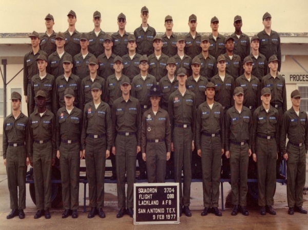 1977,LacklandAFB,Squadron 3704, Flight 088