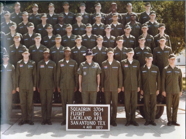 1977,LacklandAFB,Squadron 3704, Flight 061
