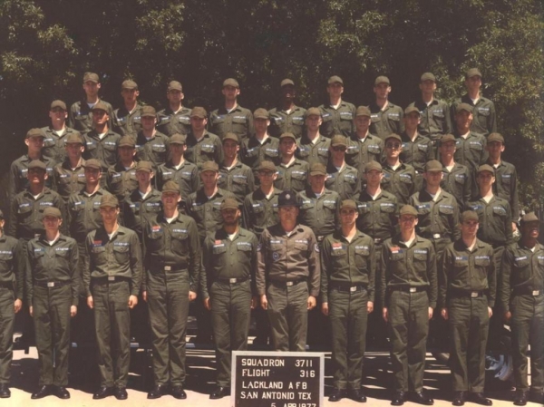1977,LacklandAFB,Squadron 3711, Flight 316