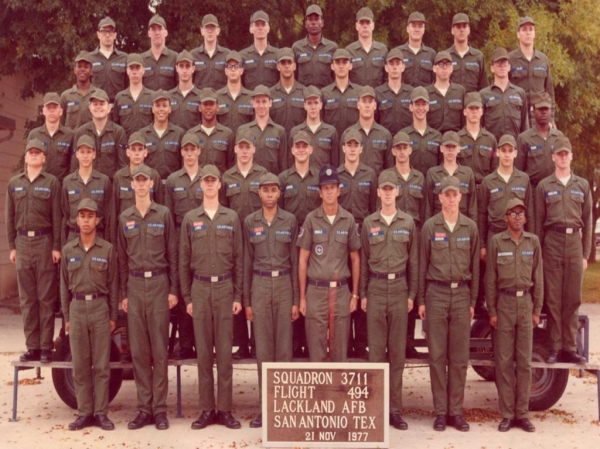 1977,LacklandAFB,Squadron 3711, Flight 494