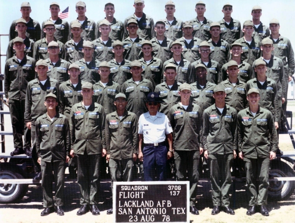 1978,LacklandAFB,Squadron 3706, Flight 137