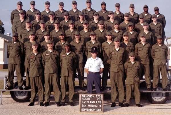 1981, Lackland AFB, Squadron 3709, Flight 289
