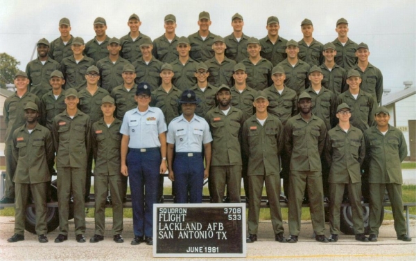 1981,LacklandAFB,Squadron 3708, Flight 533