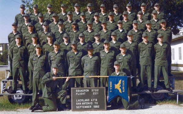 1982,LacklandAFB,Squadron 3702, Flight 221