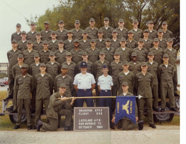 1982,LacklandAFB,Squadron 3702, Flight 259