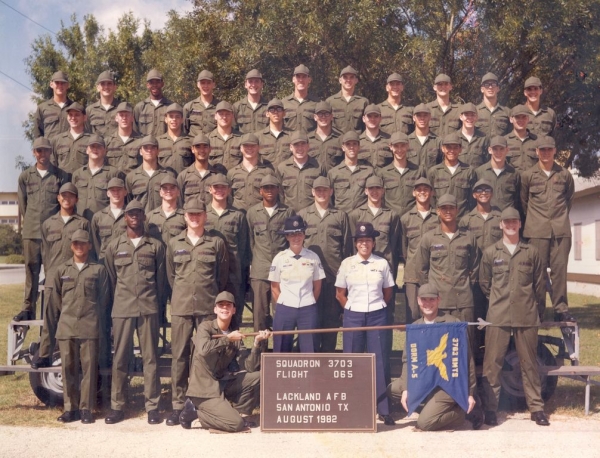 1982,LacklandAFB,Squadron 3703, Flight 065