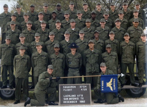 1982,LacklandAFB,Squadron 3704, Flight 458