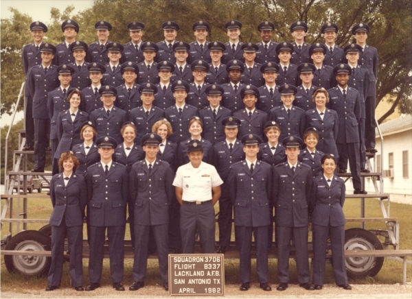 1982,LacklandAFB,Squadron 3706, Flight 337