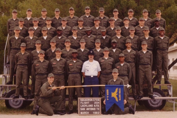 1982,LacklandAFB,Squadron 3706, Flight 204
