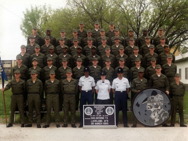 1985,LacklandAFB,Squadron 3743, Flight 321
