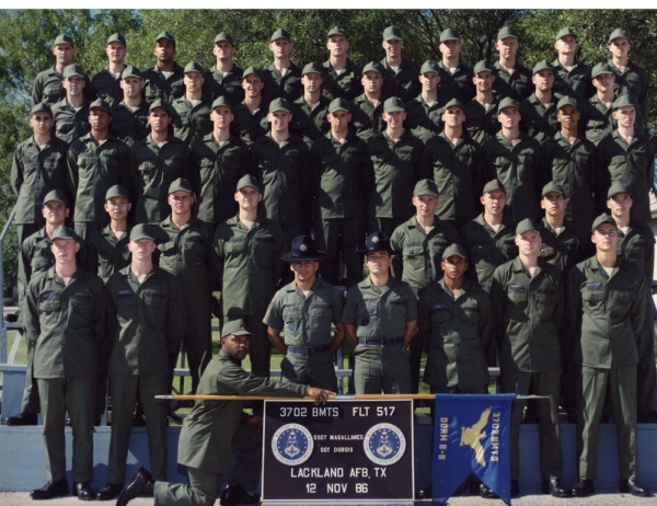 1986,LacklandAFB,Squadron 3702, Flight 517