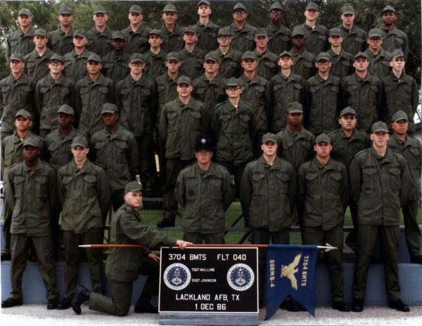 1986,LacklandAFB,Squadron 3704, Flight 040