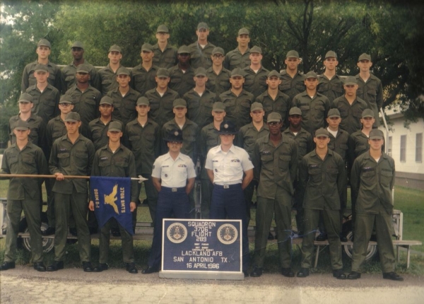 1986,LacklandAFB,Squadron 3706, Flight 289