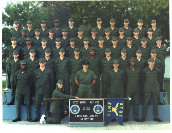 1986,LacklandAFB,Squadron 3707, Flight 433