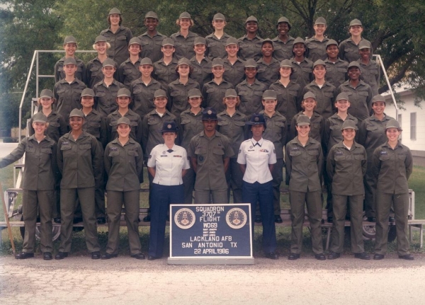 1986,LacklandAFB,Squadron 3707, Flight W-069