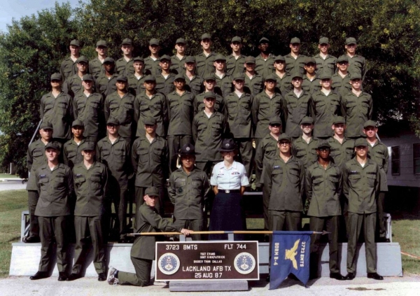 1987,LacklandAFB,Squadron 3723, Flight 744