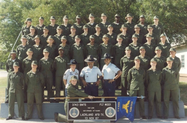1987,LacklandAFB,Squadron 3743, Flight W-001