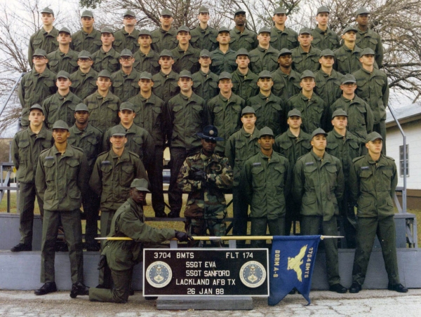 1988,LacklandAFB,Squadron 3704, Flight 174