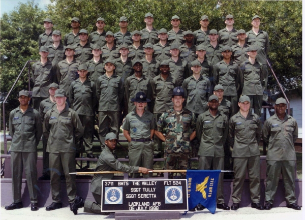 1988,LacklandAFB,Squadron 3711, Flight 524