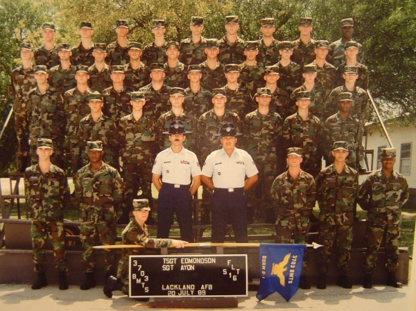 1989,LacklandAFB,Squadron 3703, Flight 516