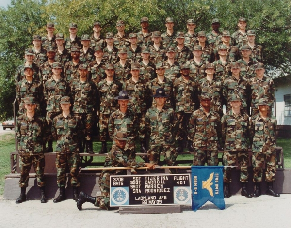 1989,LacklandAFB,Squadron 3708, Flight 401