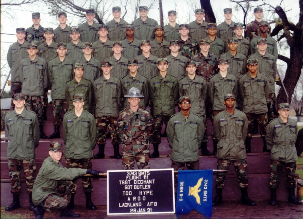 1991,LacklandAFB,Squadron 3743, Flight 111