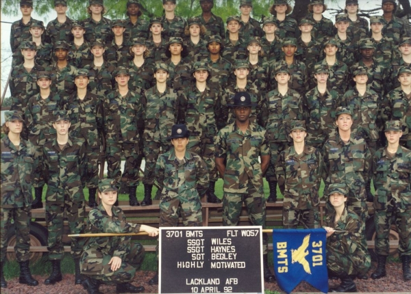 1992,LacklandAFB,Squadron 3701, Flight W-057