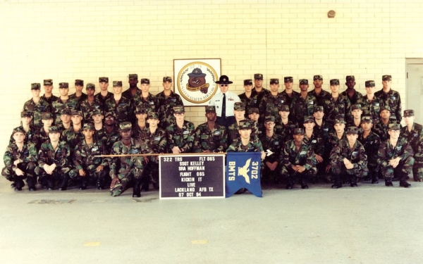 1994,LacklandAFB,Squadron 322, Flight 065