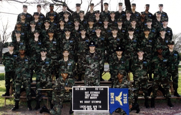 1994,LacklandAFB,Squadron 325, Flight 154