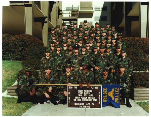 1996,LacklandAFB,Squadron 320, Flight 086