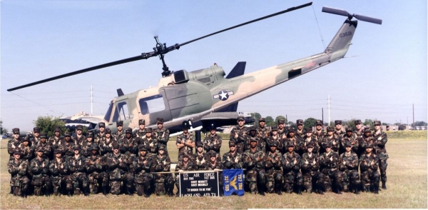 1998,LacklandAFB,Squadron 331, Flight 305