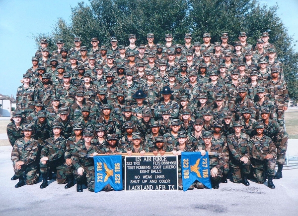 1999,LacklandAFB,Squadron 323, Flight 661-662