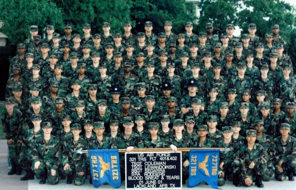2001,LacklandAFB,Squadron 321, Flight 401-402