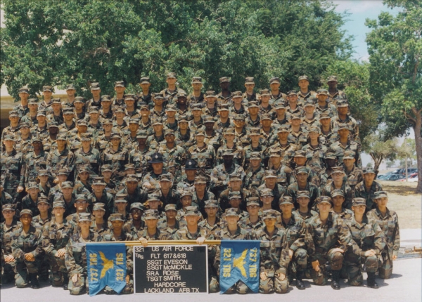 2001,LacklandAFB,Squadron 321, Flight 617-618