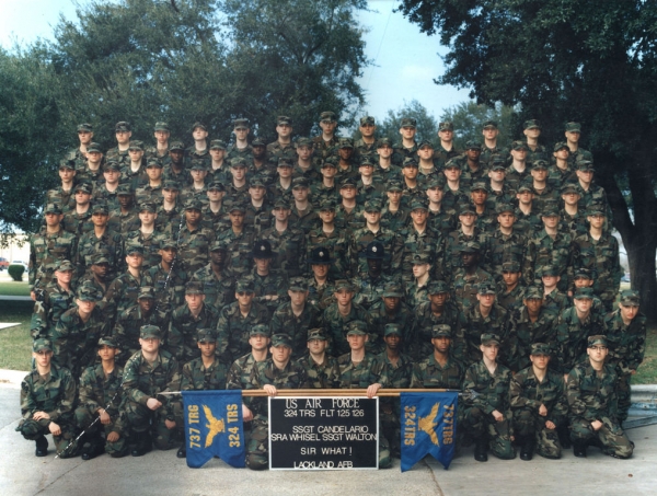2001,LacklandAFB,Squadron 323, Flight 125-126