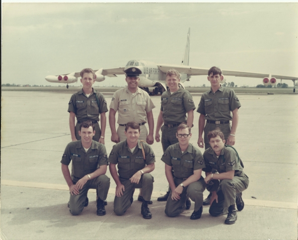 1969,Chanute AFB,3350th Student Squadron,Avionics Instrument Systems Specialist Class